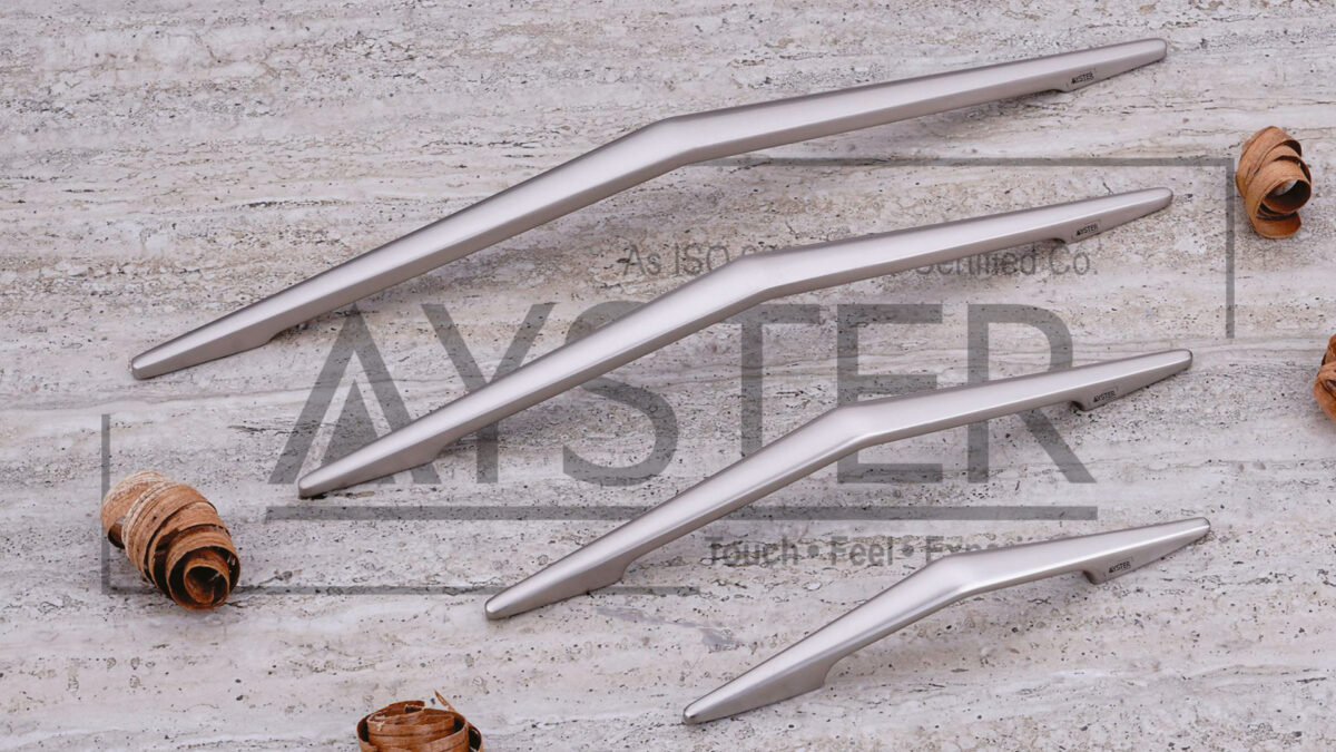 CB-124 - Ayster Hardware