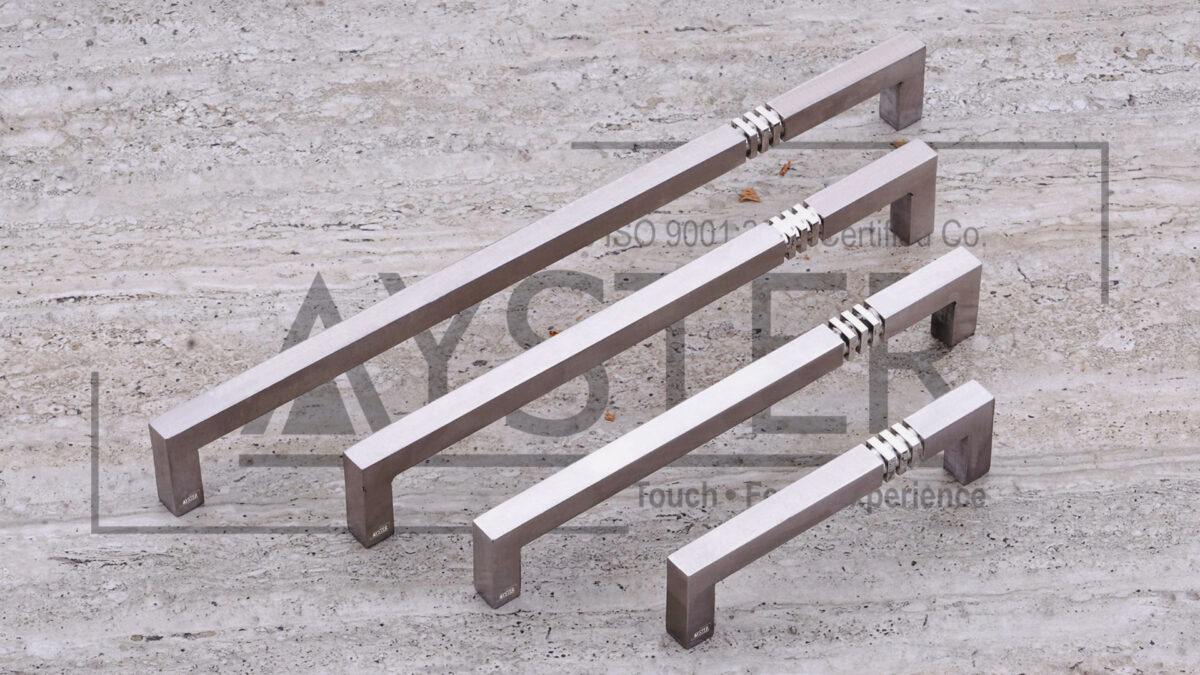 CB-129 - Ayster Hardware